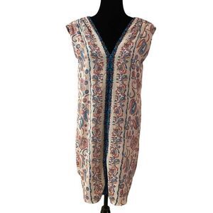 Loft White Shift V-neck‎ Dress with Paisley Print